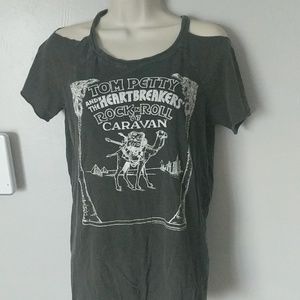 Cold shoulder tshirt